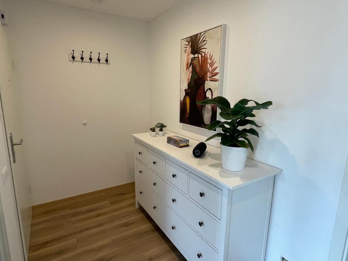 Neue Stilvolle 2-Zimmer Wohnung Im Zentrum Von Wolfsburg Ngoại thất bức ảnh